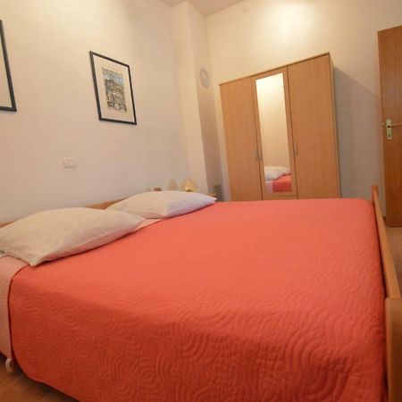 Apartment "Monte" Pula Bagian luar foto
