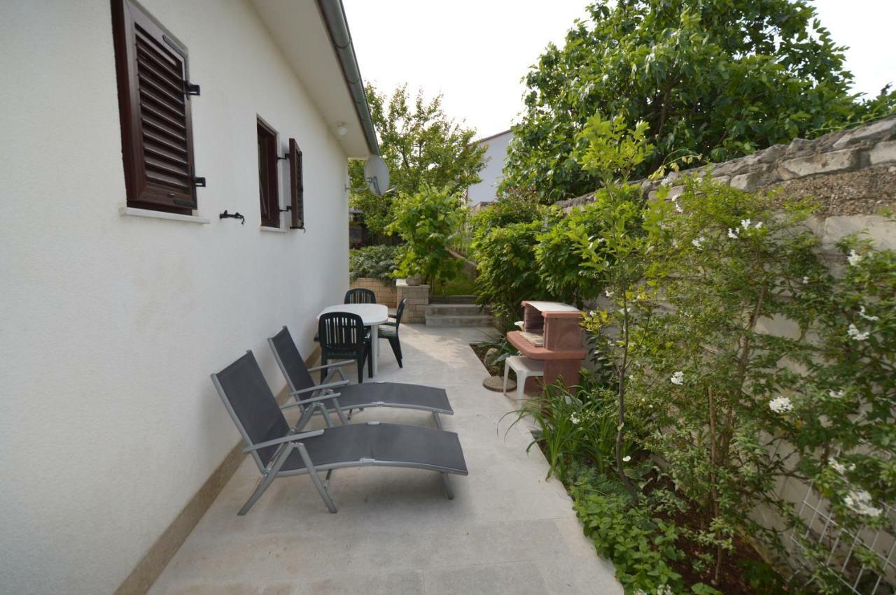Apartment "Monte" Pula Bagian luar foto